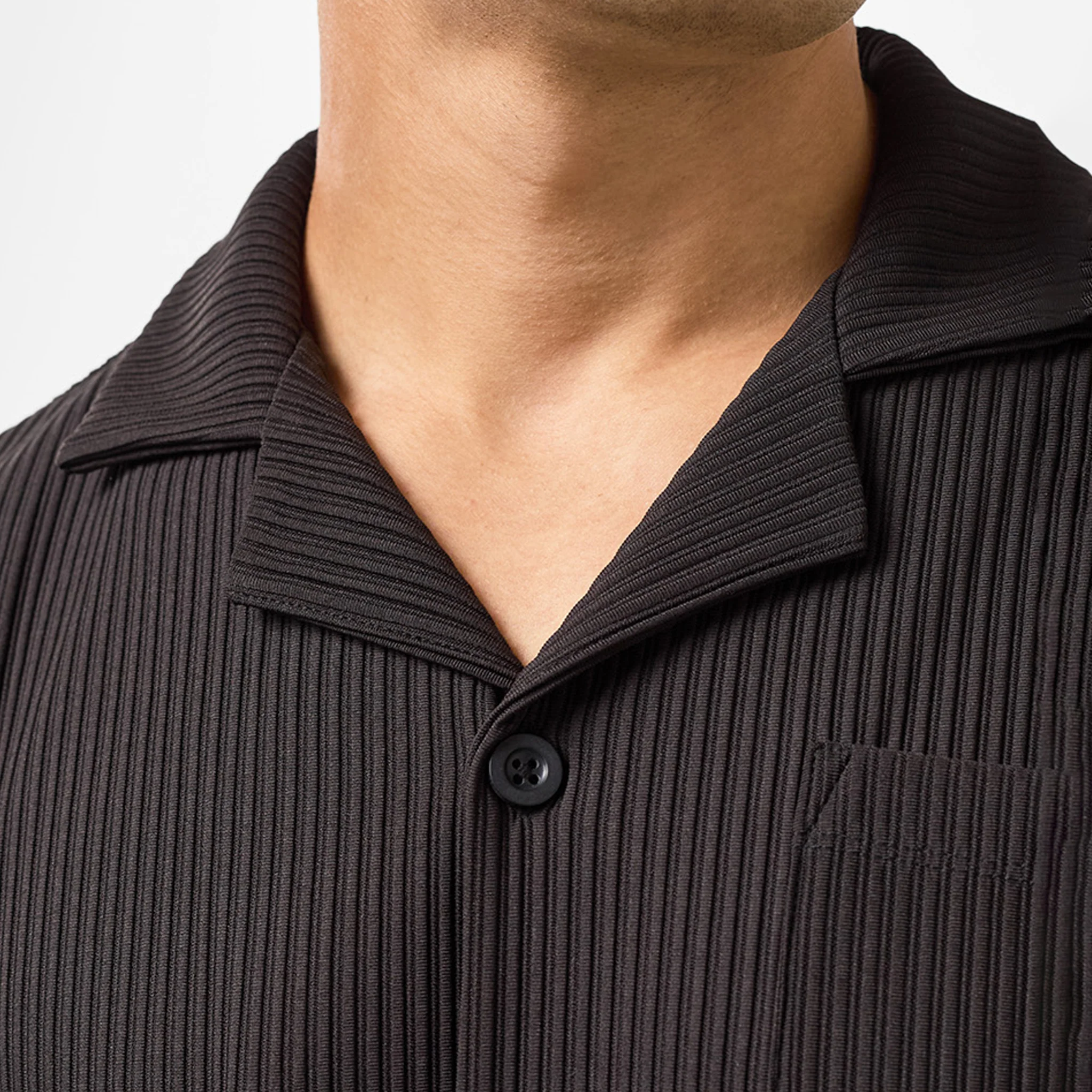 Pleated Shirt | Black - Image 4